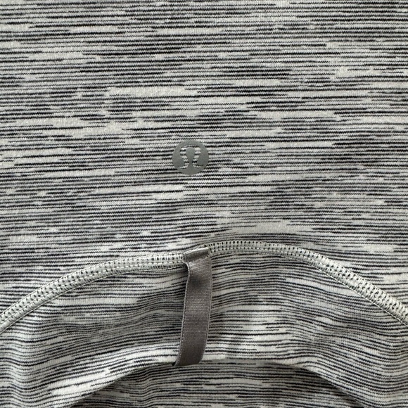 Lululemon Women's Define Heathered Gray Work Out Jacket - Picture 3 of 6